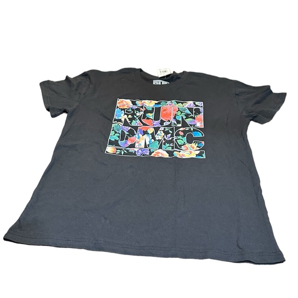 RUN DMC flower mens t=shirt Black. NWT Medium - Picture 1 of 6